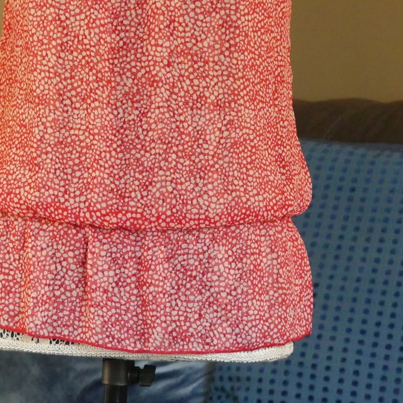 Perfect summer tank! - Picture 2 of 4